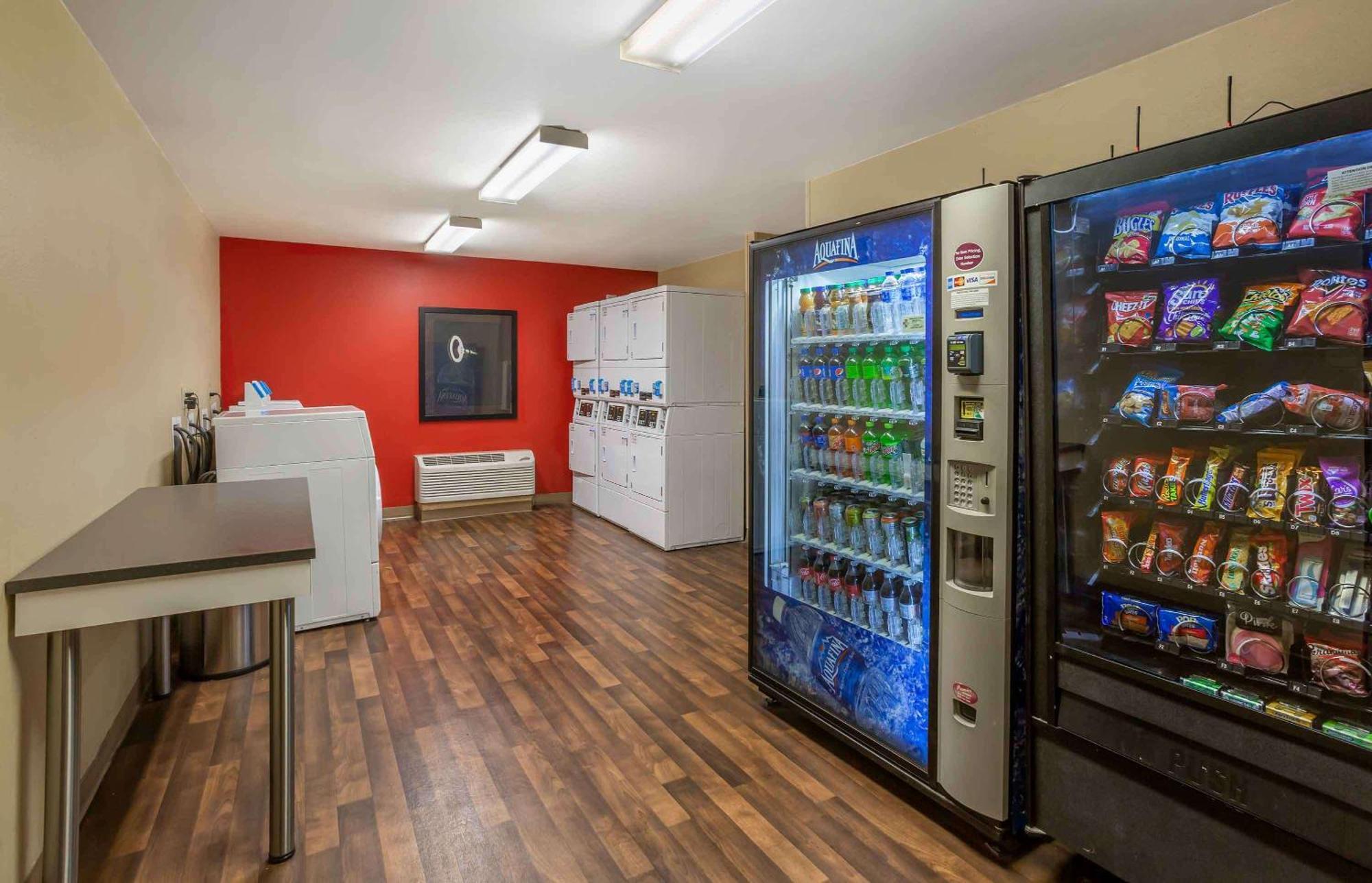 Extended Stay America Select Suites - Salt Lake City - Union Park Midvale Zewnętrze zdjęcie